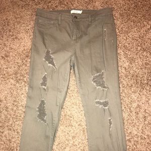 Light green cuffed pants
